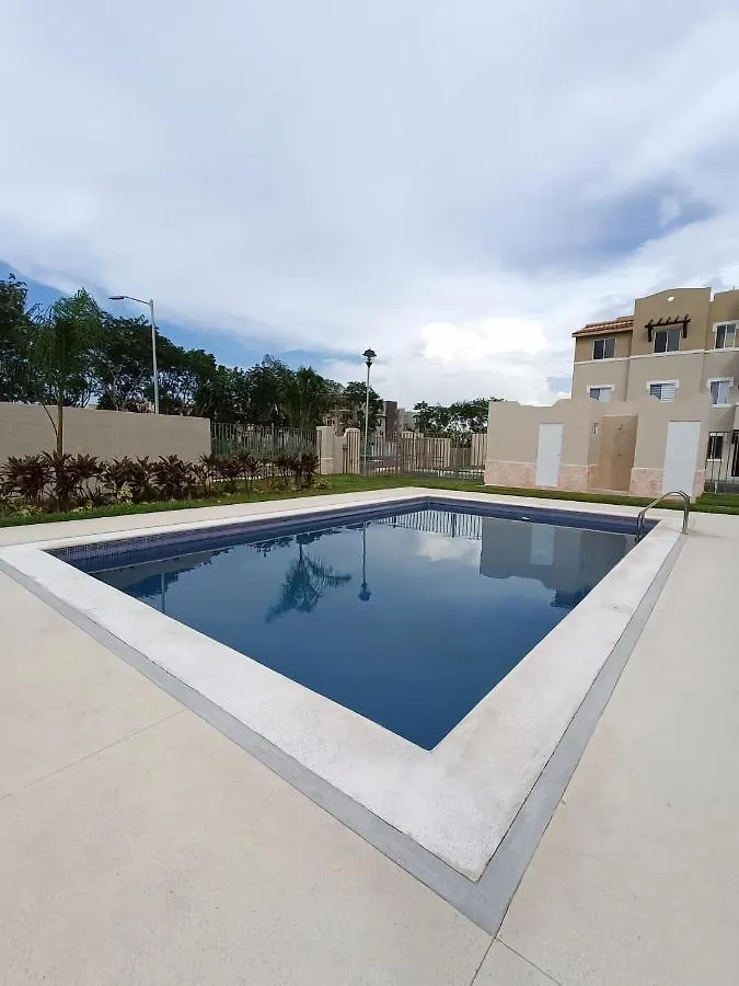Charming Apartment Hoestel Reiden! Playa del Carmen Mexico