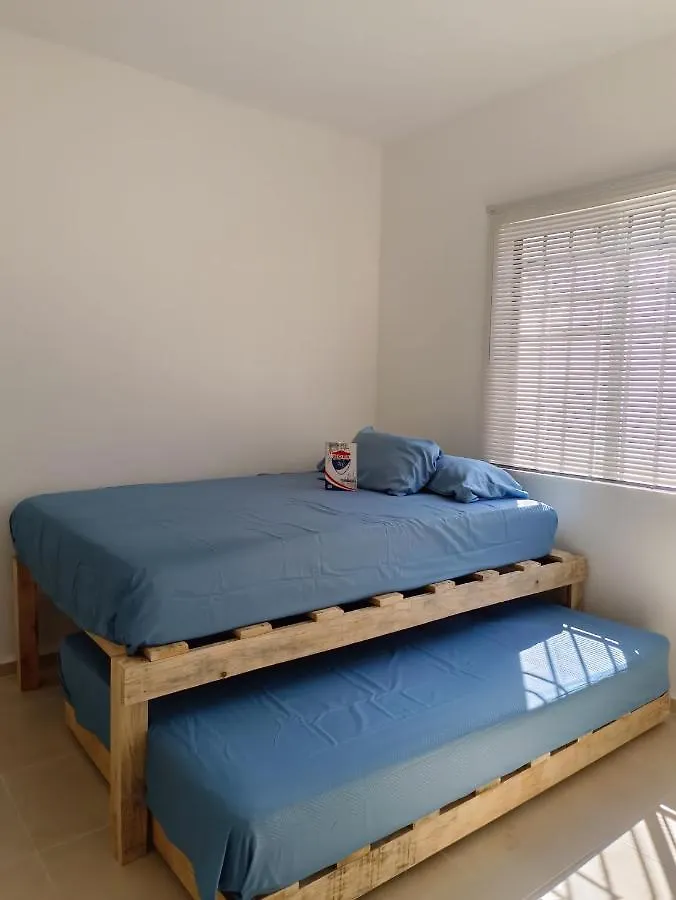 Charming Apartment Hoestel Reiden! Playa del Carmen Messico