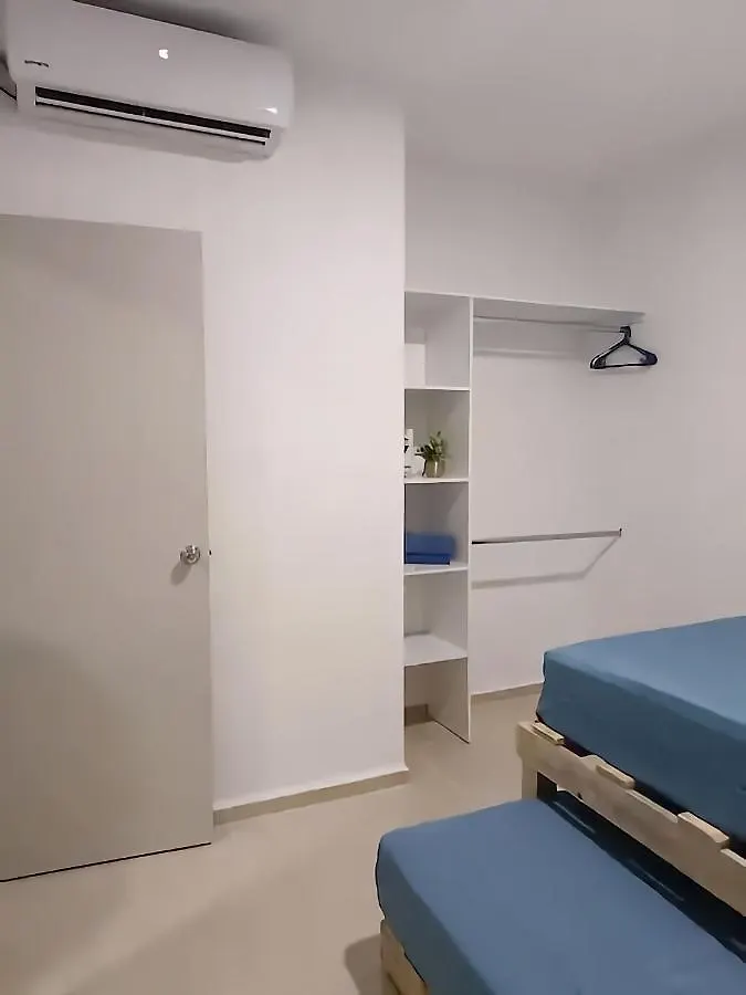 Charming Apartment Hoestel Reiden! Playa del Carmen 0*,